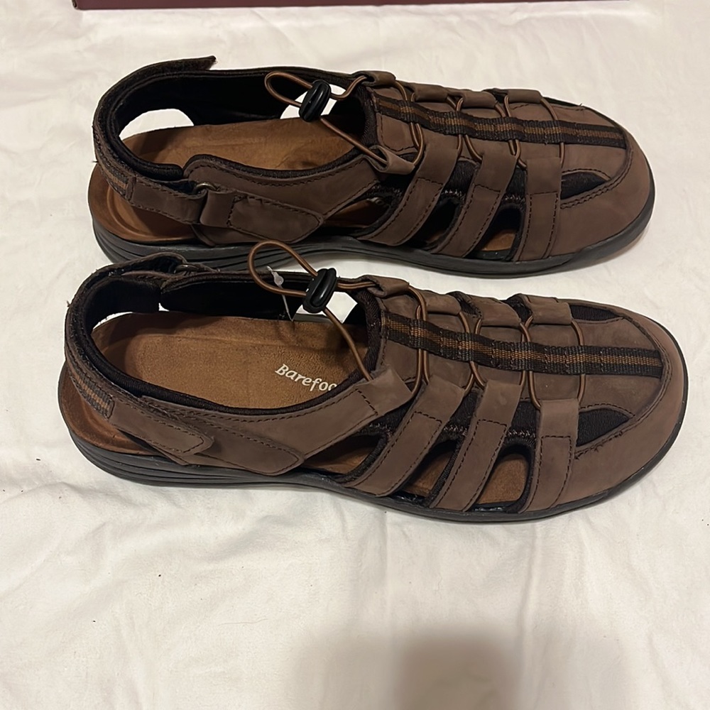 Women’s fishermen style sandals.